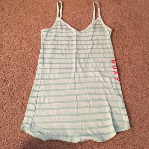 PacSun Tops - Roxy tank top